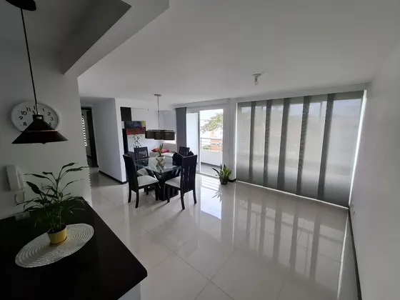 Se Arrienda Apartamento Cr Santa Catalina Del Lili, Valle Del Lili, Piso 5
