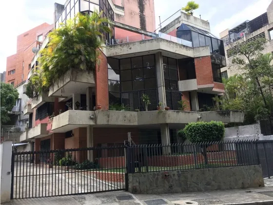 Vendo Apartamento 120mtrs2 3h/3b/2p Las Mercedes