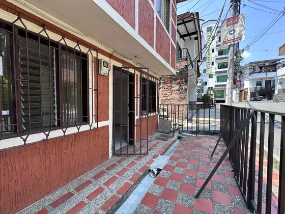 Casa En Venta, Barrio Caqueta, La Estrella 