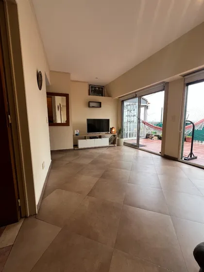 Departamento Remodelado 3 Ambientes Con Balcon Terraza 8 Piso Vista Abierta Sol Todo El Dia Caballito