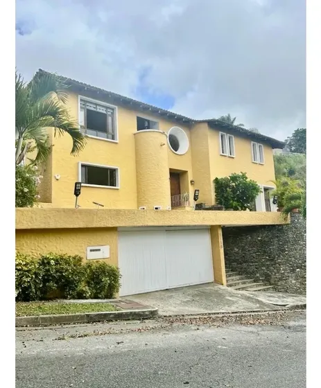 Se Vende Casa 480m2 4h+s/7b/4p Oripoto