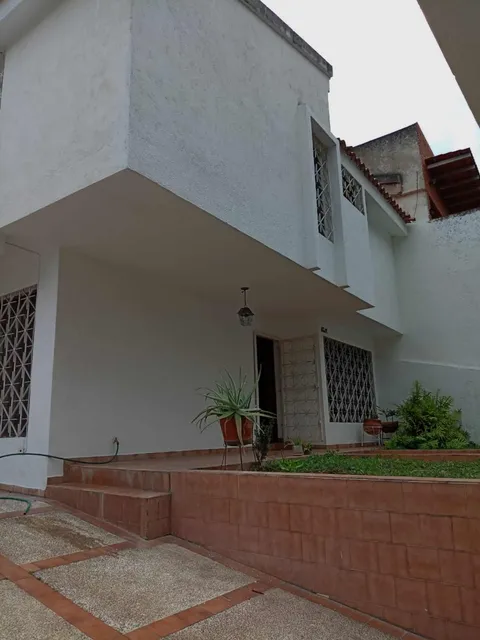 Casa Quinta Para Remodelar En El Parral - Calle Abierta, Atm