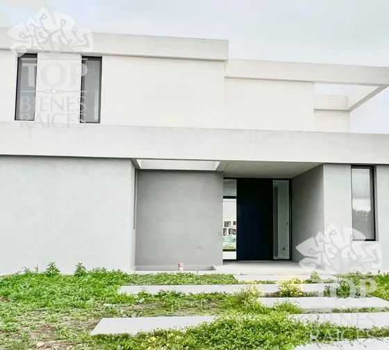 Casa  En Venta En Santa Ana, Villanueva, Tigre