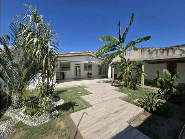 Hermosa Casa En Venta Urb Corinsa Cagua