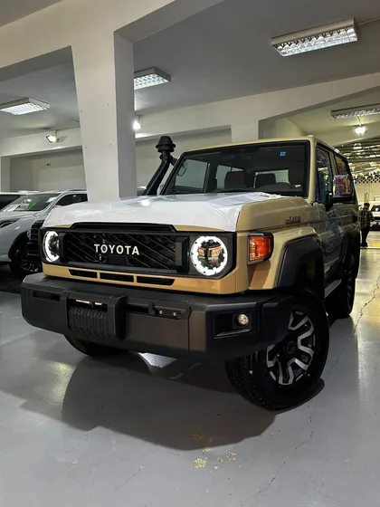 Toyota Land Cruiser Lx