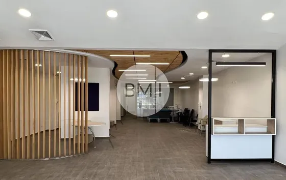 Centro Comercial En Arriendo Avenida Las Condes