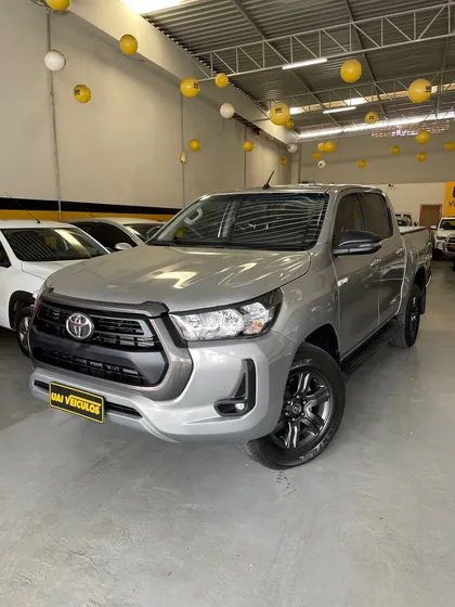 Toyota Hilux 2.8 Tdi Srv Cab. Dupla 4x4 Aut. 4p