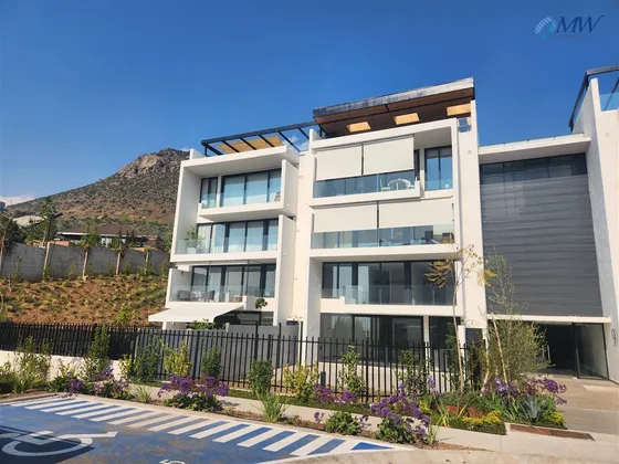 Nuevo Townhouses Los Dominicos, Pregunta Por Tu Descuento