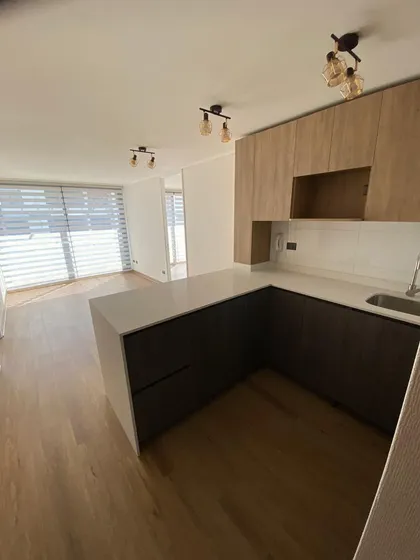 Arriendo Excelente Departamento Nuevo, Inmejorable Ubicación