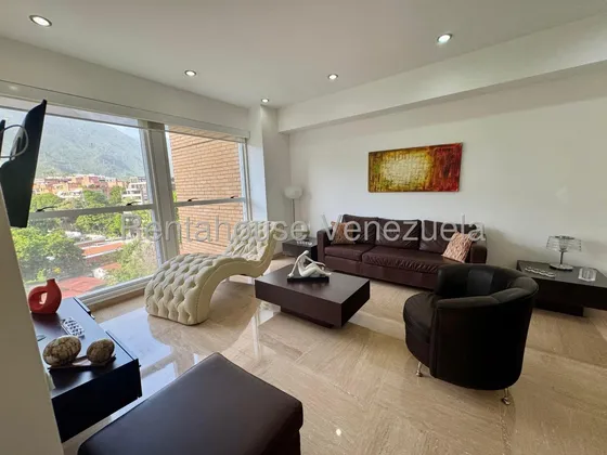 Hermoso Apartamento En Alquiler Completamente Equipado Y Amoblado En Campo Alegre 25-23471