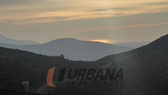 Amplio Terreno Con Una Vista Panoramica En Algarrobito