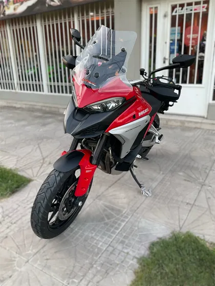 Ducati Multistrada V4 1200 - Hobbycer Bikes