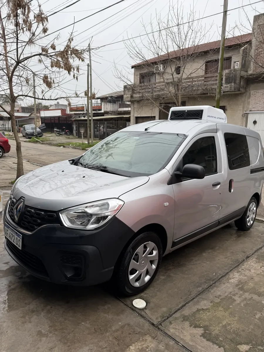Renault Kangoo II Express Confort 5-Door 1.6 SCE