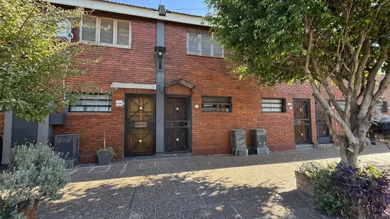 Ph 2 Amb. Y 1/2 En Venta En Remedios De Escalada