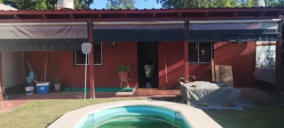 Casa En Gral Rodriguez Con Pileta Y Quincho.