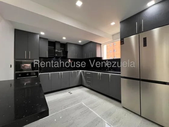 Lujoso Apartamento A Estrenar Urb Base Aragua Resd. San Antonio Maracay 25-24256 Apd