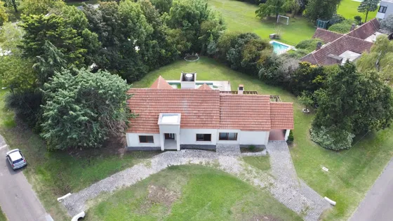 Venta Casa Reciclada 5 Ambientes En San Diego Country!