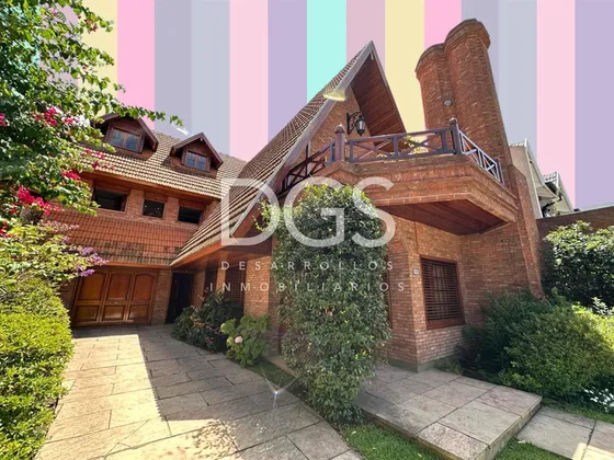 Casa Chalet En Venta En Adrogué