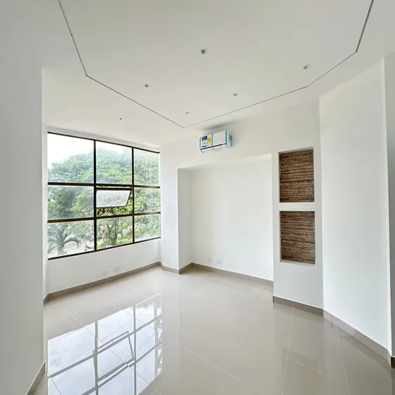 Oficina Consultorio En Venta Edificio Torres De La 50 - Panamericano Cali Camino Real