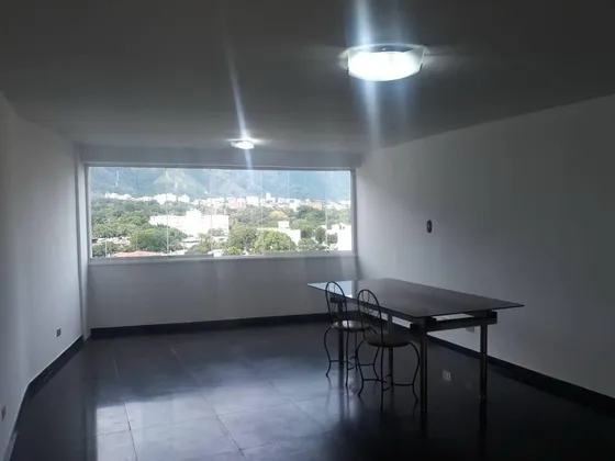 Chacaito Cerca El Bosque Apartamento En Alquiler De 130m2