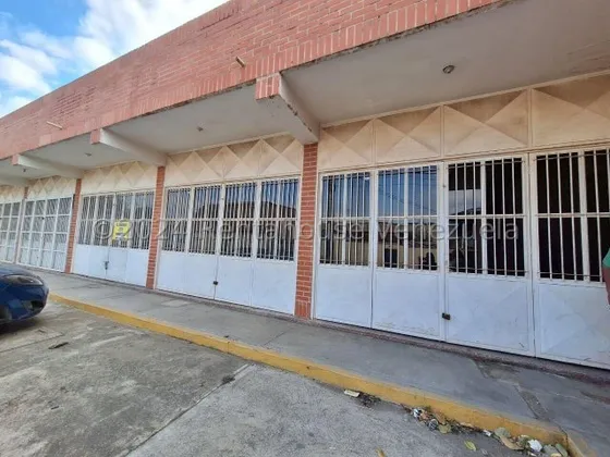 Gbf 24-16794 Vendo Edifico Excelente En  Cagua 