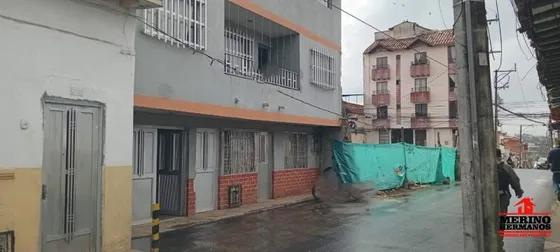 Casa En Venta En Parque. Cod V5826