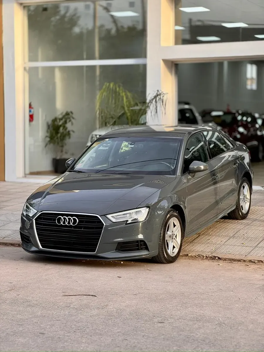 Audi A3 1.4 Tfsi Sedan 150 Cv S-Tronic