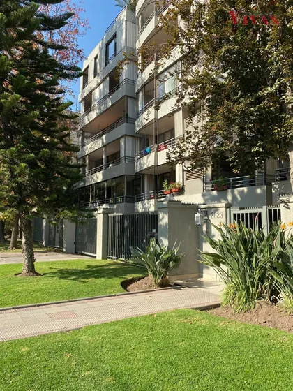Departamento En Venta De 2 Dorm. En Providencia