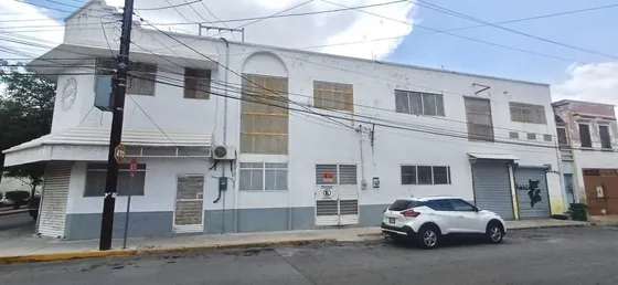 Renta Local Comercial En Santa Catarina, La Fama, Nuevo León
