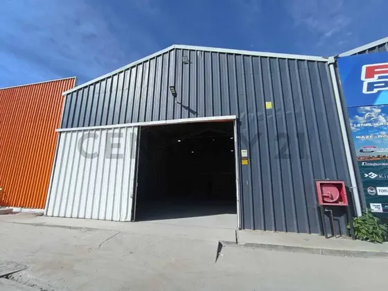 En Arriendo Galpón Comercial/industrial La Cantera, Coqui...
