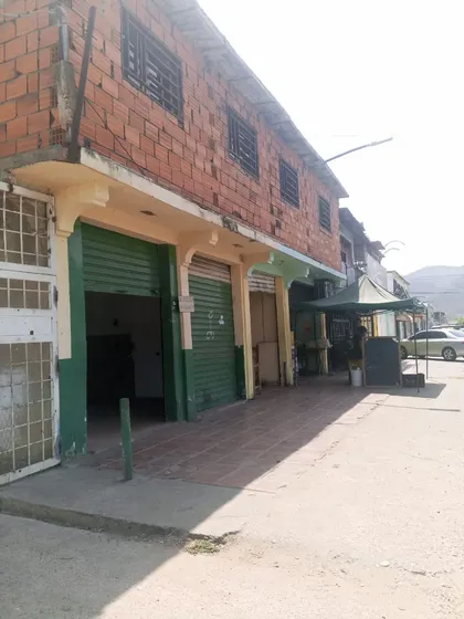 Local Comercial A Pie De Calle. Av. Ppal De Boyaca
