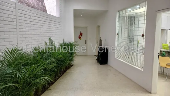 Casa En Alquiler En El Peñon Jdv Cod 25-12620