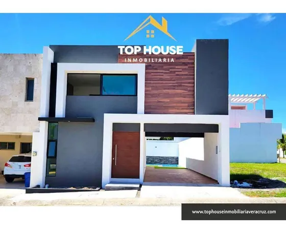 Casa En Venta En Lomas Residencial, Veracruz