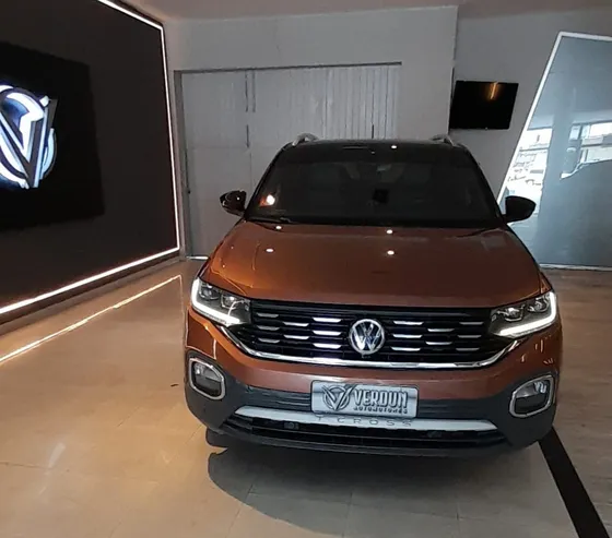 Volkswagen T-cross 1.6 Highline At