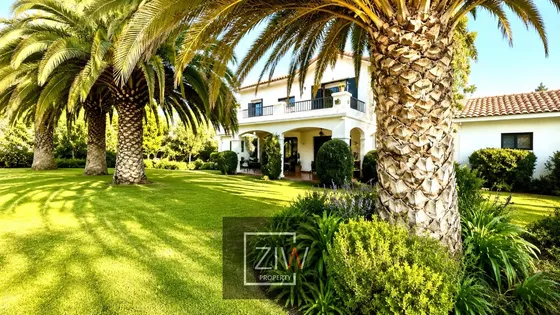En Condominio Tenis Quincho C/ Casa Huéspedes | Ziw Property