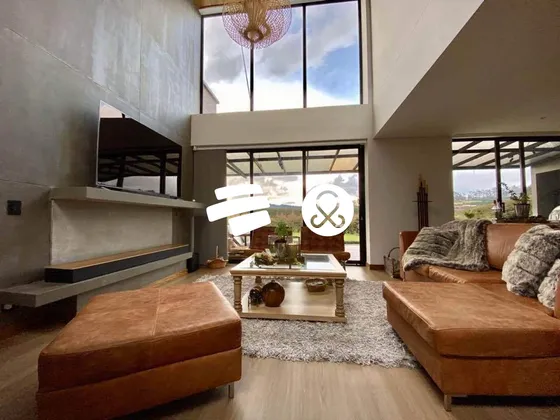 Casa En Venta En El Alto De Las Palmas Antes Del Peaje