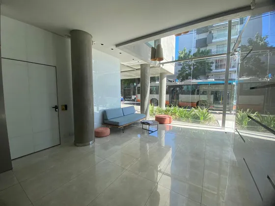 Av Francia Al 1000 - Venta Monoambiente En Rosario
