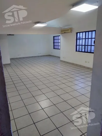 Rento Edificio Para Local U Oficina En Col Virreyes Saltillo