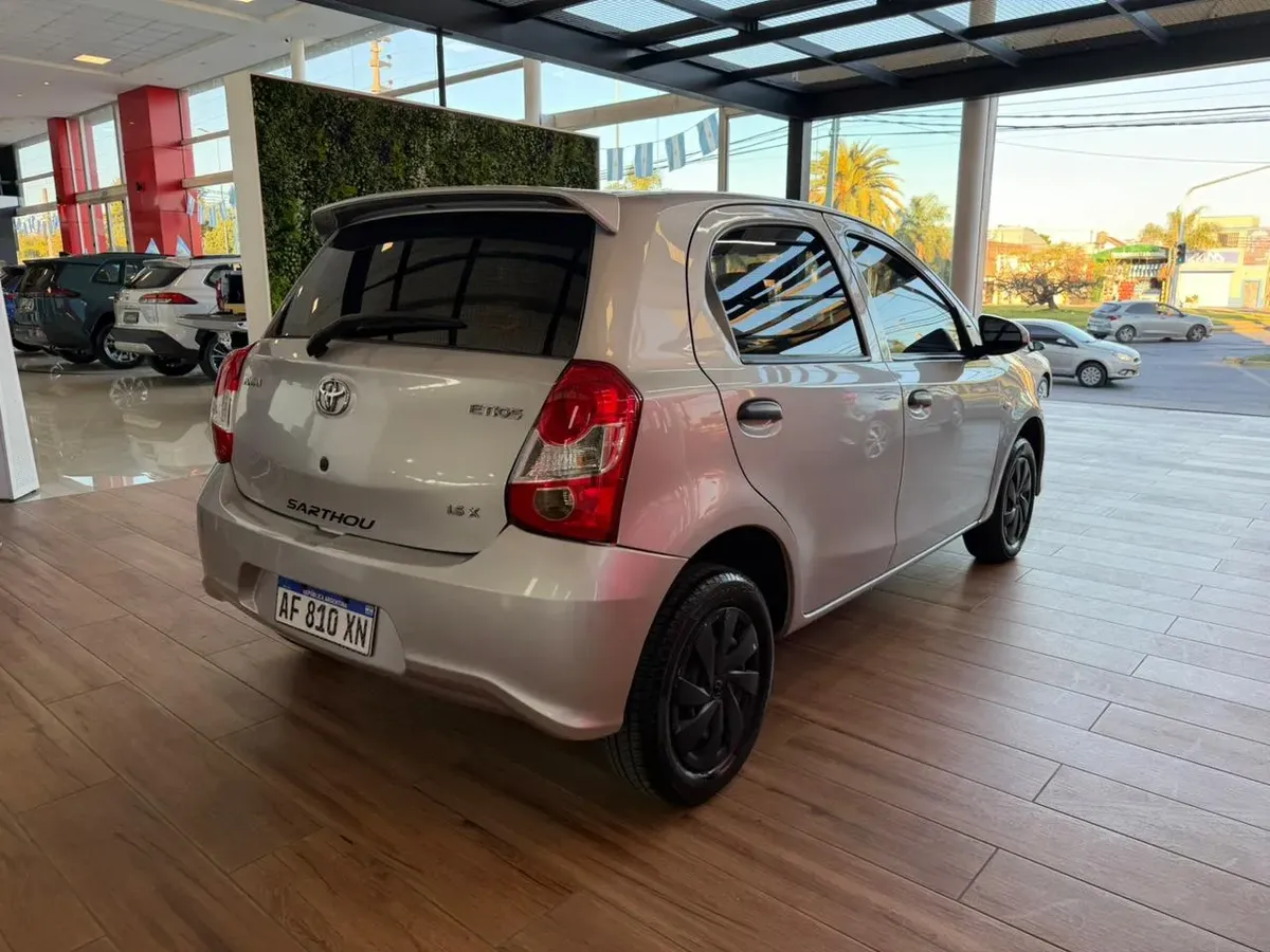 Miniatura 4