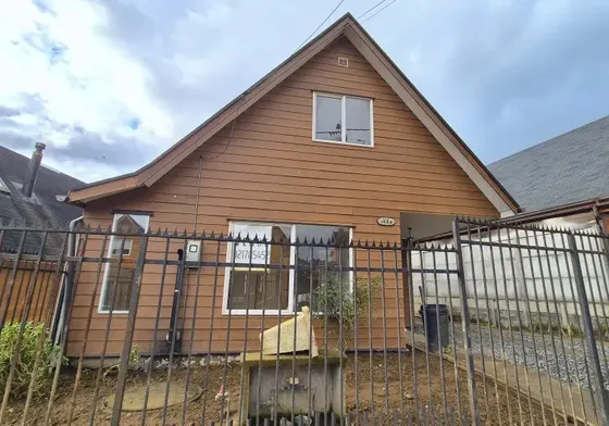 Cómoda Y Práctica Casa En Estratégica Ubicación De Osorno 