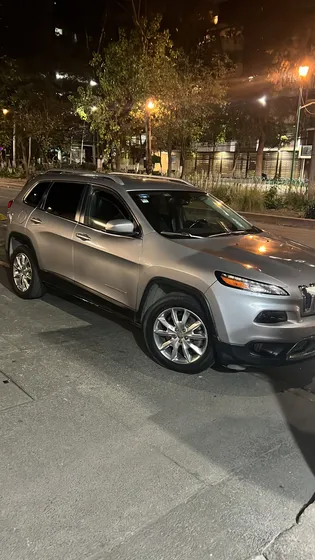 Jeep Cherokee 2.4 Limited At