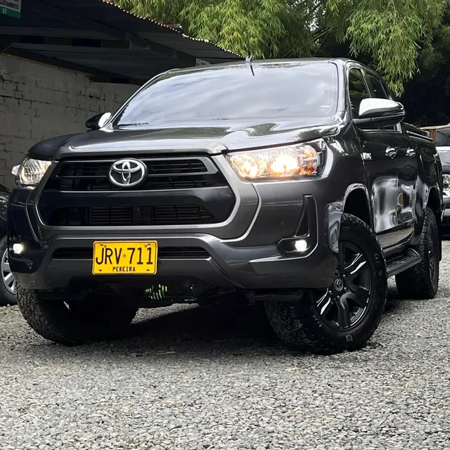 Toyota Hilux At 2.4cc 4x4 Td
