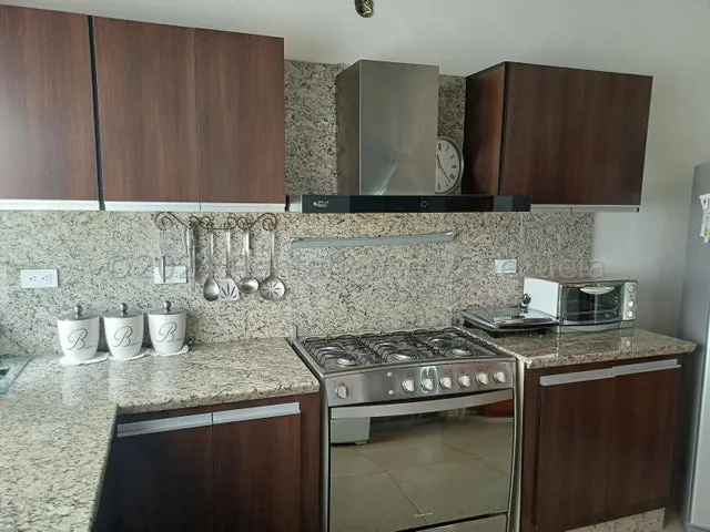 Casa En Venta Urb Villas Del Centro La Morita I Maracay 25-3678 Apd