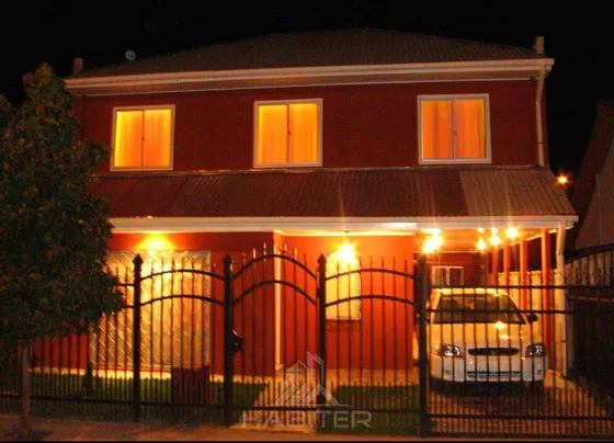 Casa En Venta De 4 Dorm. En Curicó - Sector Galilea