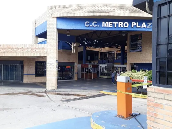 Venta Local Comercial C/c Metro Plaza San Diego 