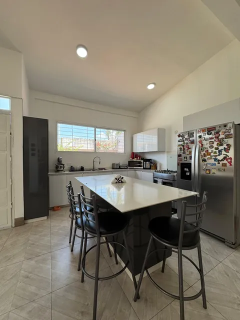 Se Vende O Alquila Hermosa Casa En Trigal Norte Cimp