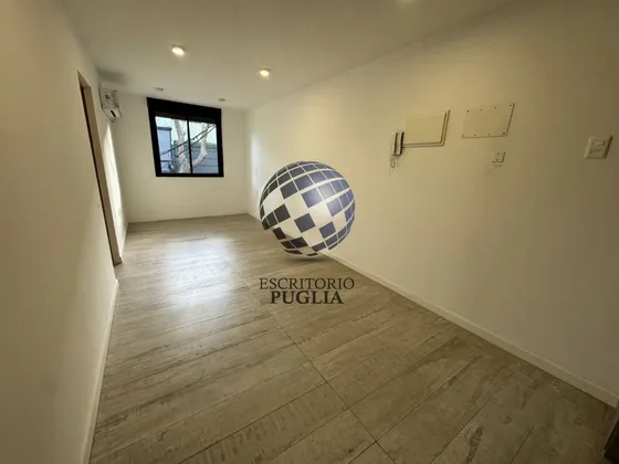 Apartamento En Alquiler De 1 Dormitorio En Tres Cruces