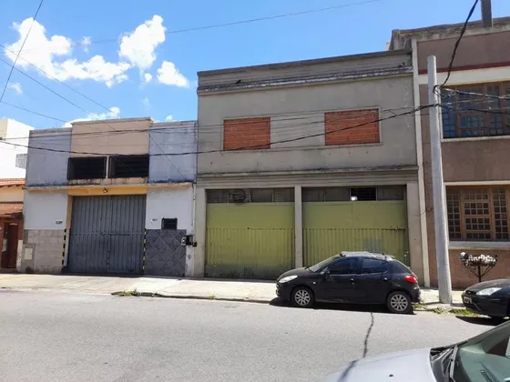 Depósito En Venta - 1 Baño - 453,6mts2 - Avellaneda