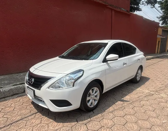 Nissan Versa 1.6 Sense At
