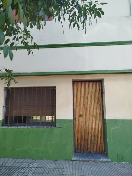 Casa En Alquiler - 1 Dormitorio 2 Baños - 50mts2 - La Plata